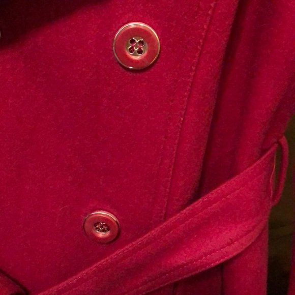 Coat - Picture 3 of 4